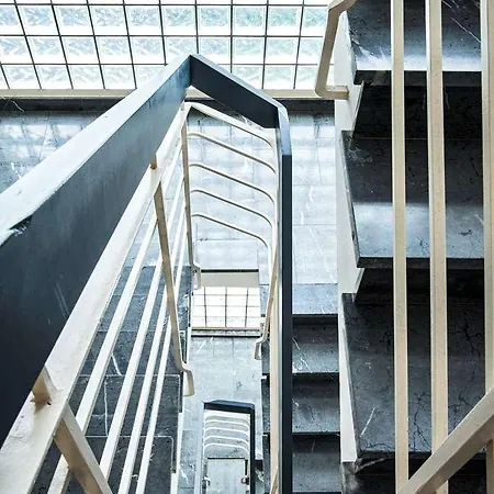 Liv'in Frankfurt - Seilerstrasse Lägenhetshotell 4*