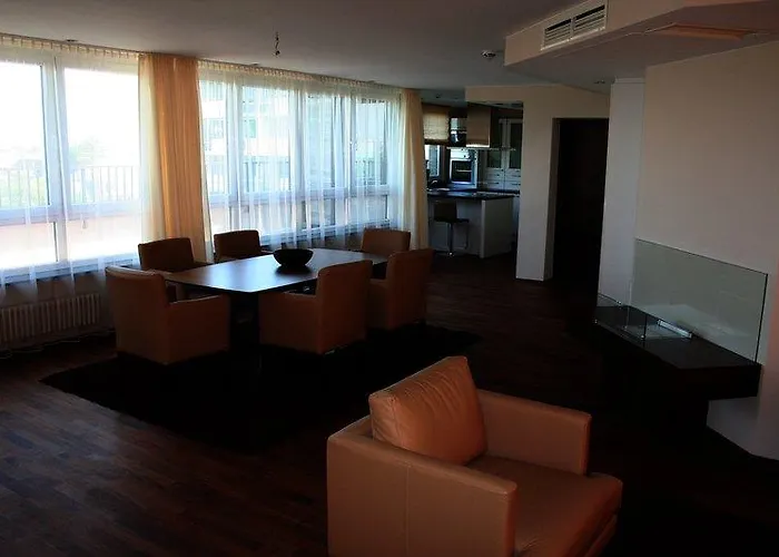 Liv'in Frankfurt - Seilerstrasse Lägenhetshotell 4*